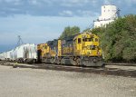 BNSF 8719 tied down BNSF local train